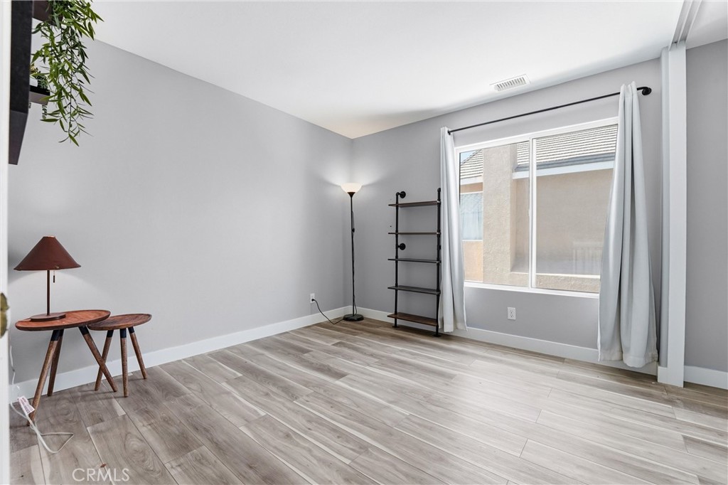 817 N Temescal Property Photo 32