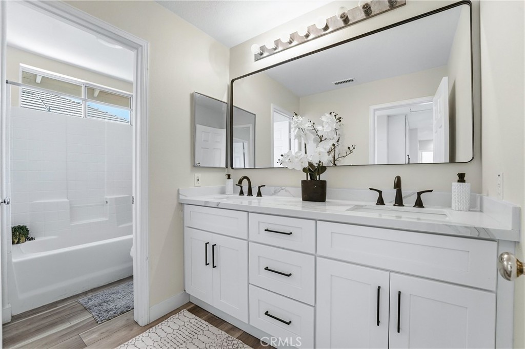 817 N Temescal Property Photo 35