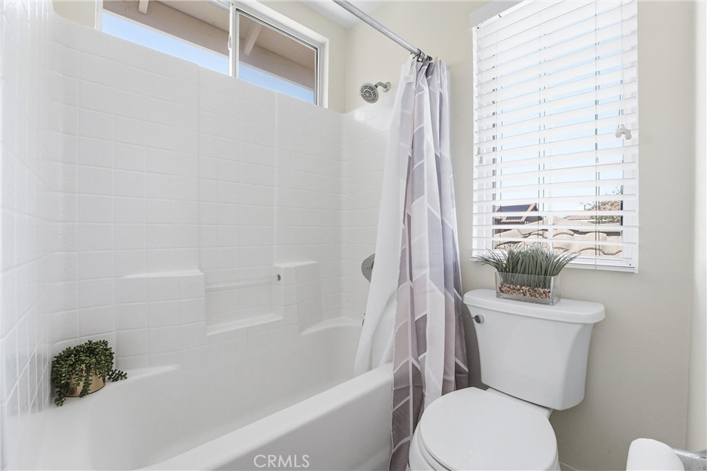 817 N Temescal Property Photo 36