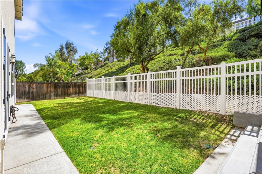 817 N Temescal Property Photo 38