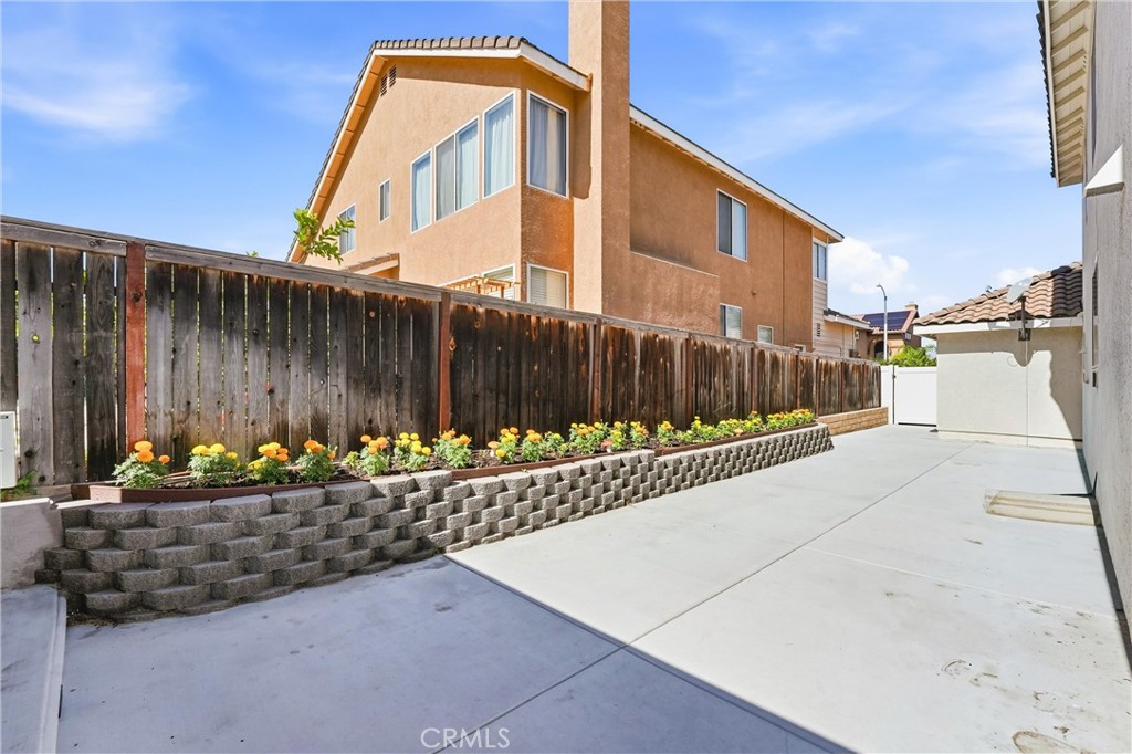 817 N Temescal Property Photo 44