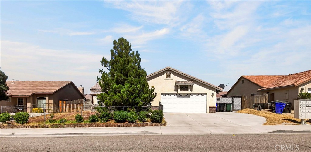 13221 Cypress Property Photo 1