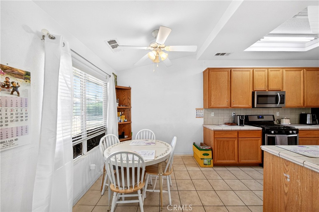 13221 Cypress Property Photo 16