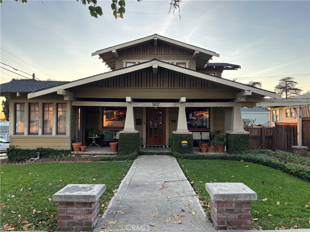 5857 Washington Avenue Property Photo 1