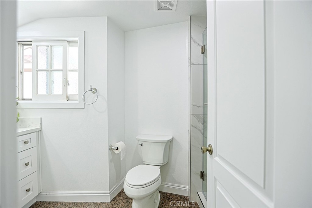 25532 Charlemagne Property Photo 17