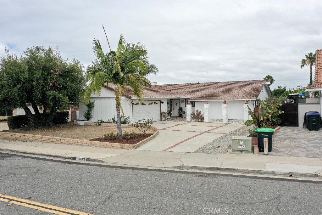 25532 Charlemagne Property Photo 21