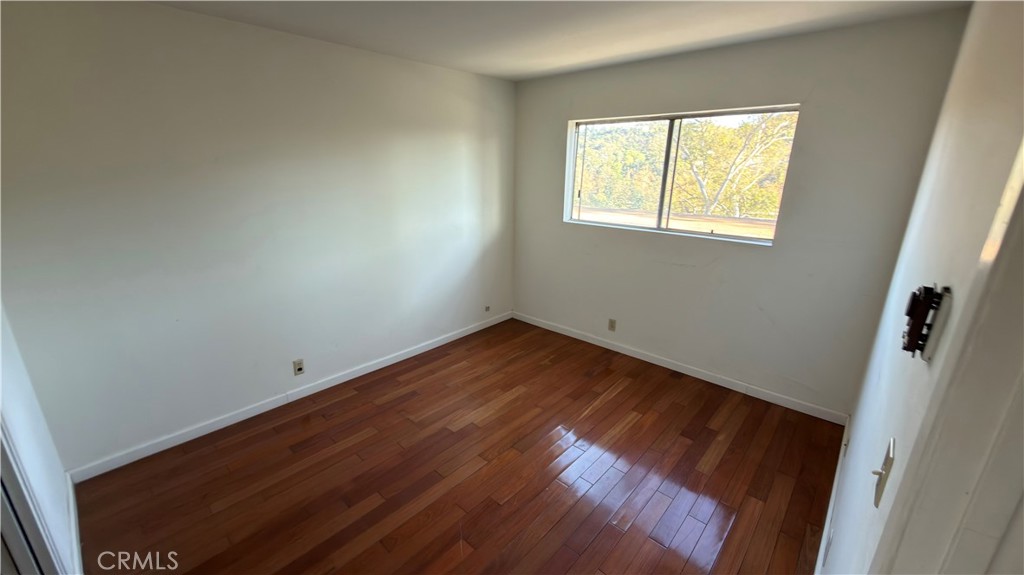 5840 Benner 102 Property Photo 5