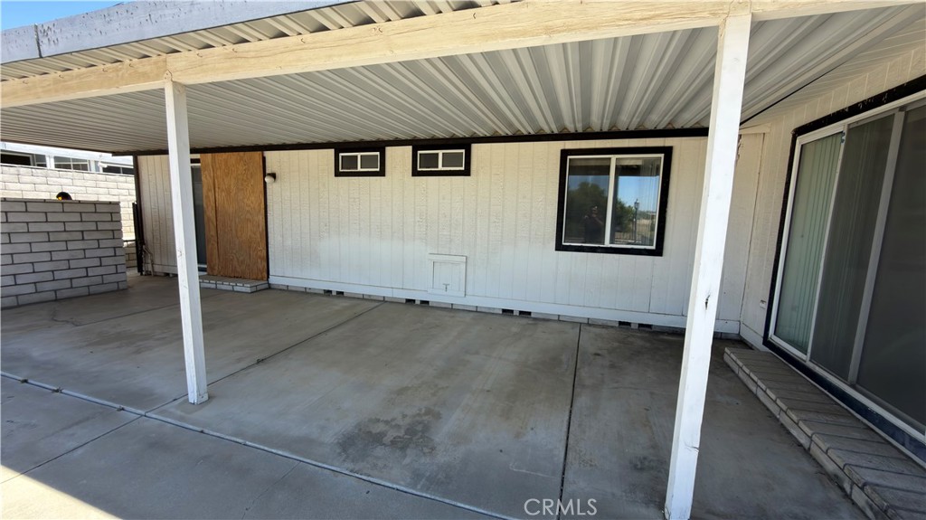 1561 Ailanthus Property Photo 3