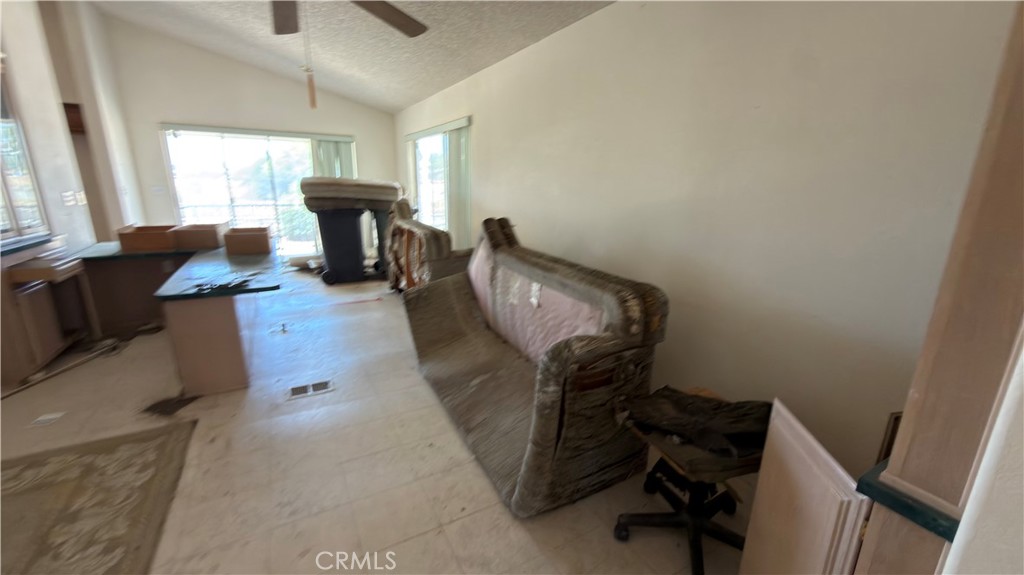 1561 Ailanthus Property Photo 17