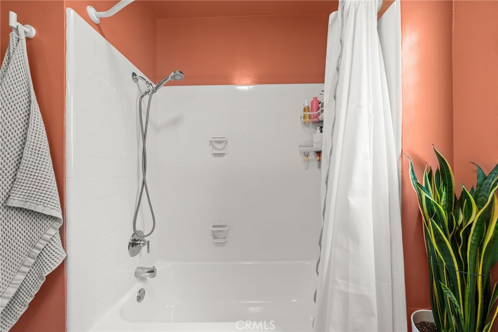 528 Cedar 3a Property Photo 20