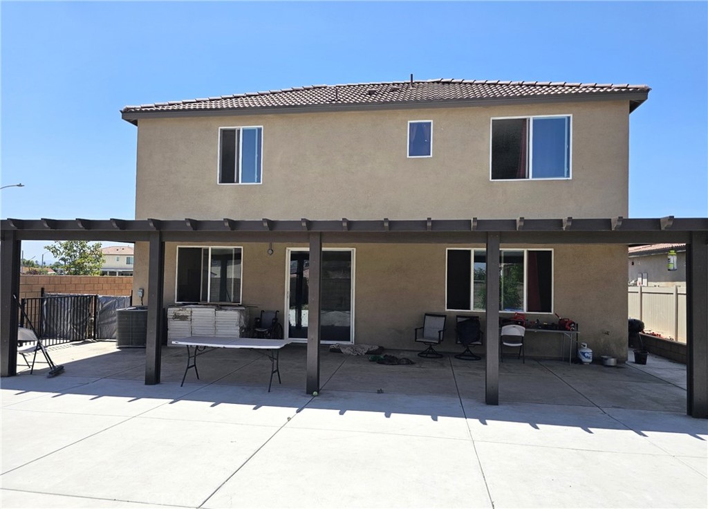 9439 Jurupa Property Photo 3