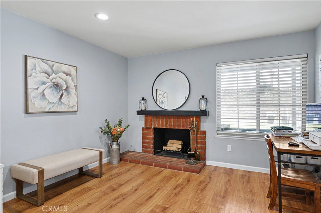 640 W Imperial Property Photo 7