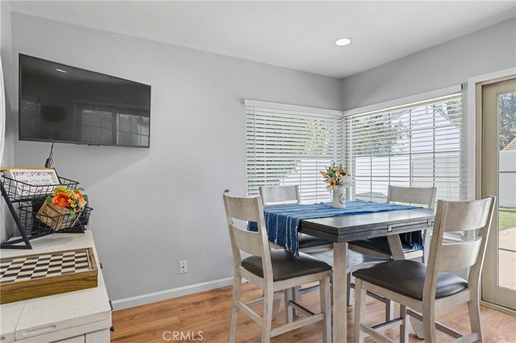 640 W Imperial Property Photo 10