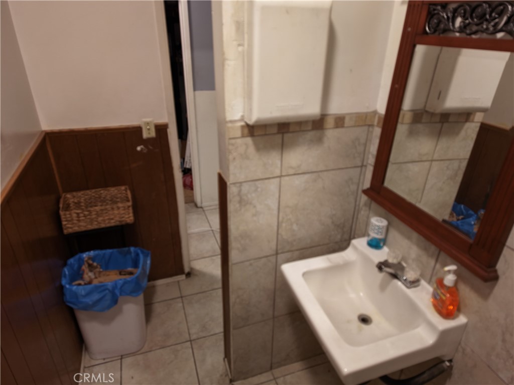 1327 E Mauretania Property Photo 58