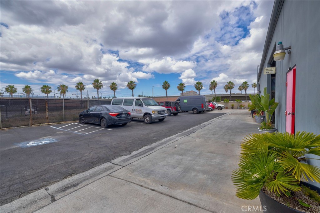 1845 S Lewis Property Photo 3