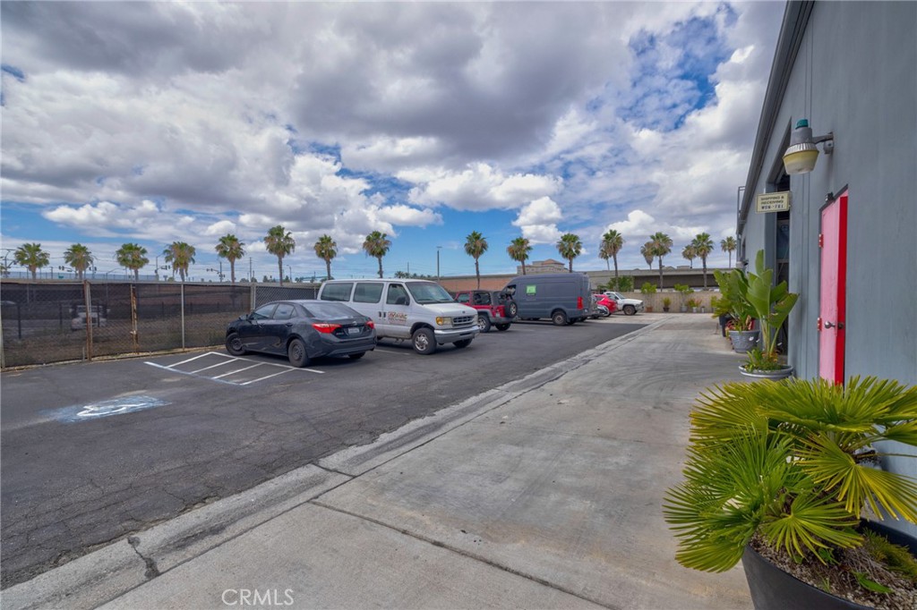 1845 S Lewis Property Photo 3
