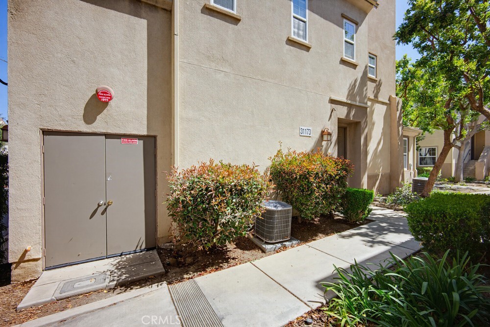 31173 Strawberry Tree Lane Property Photo 4
