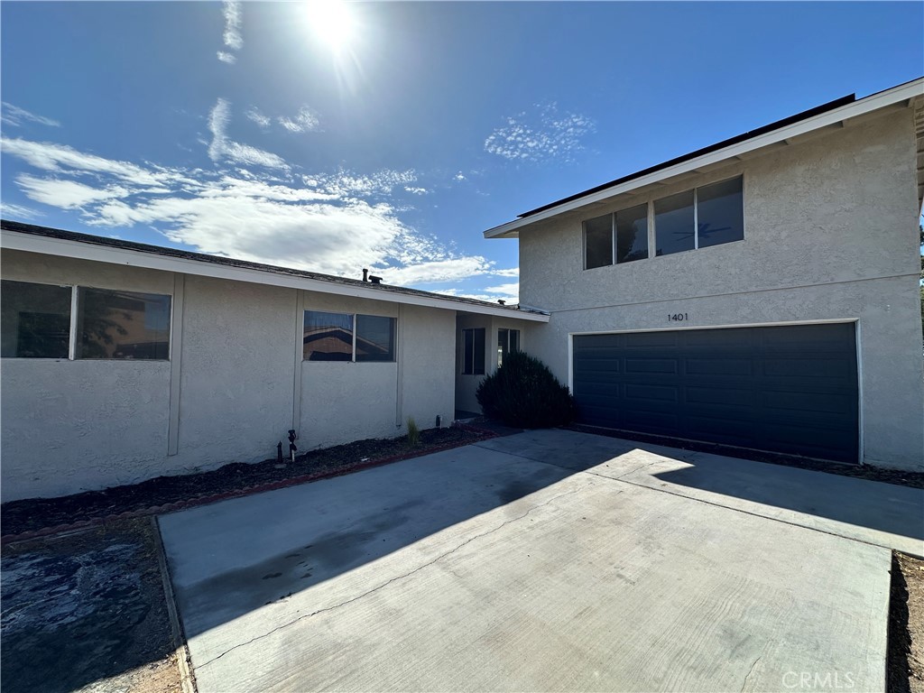 1401 De Anza Property Photo 1