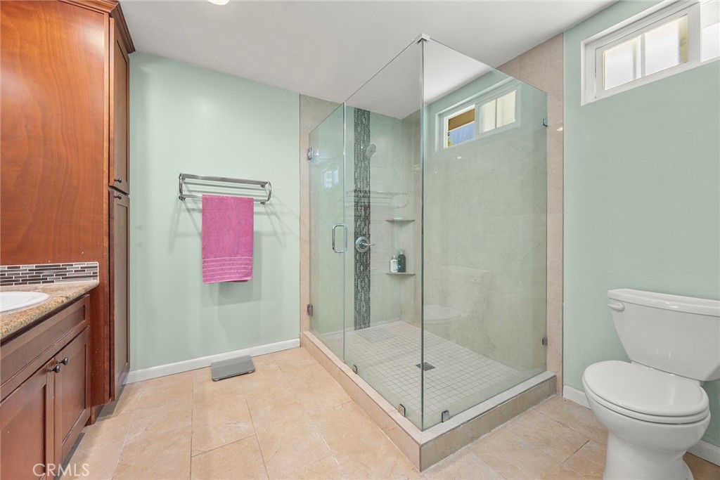 2010 Gene Court Property Photo 33