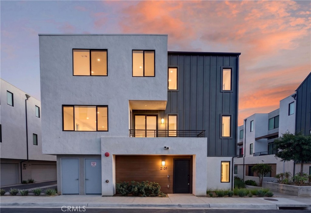 2131 Acara Circle Property Photo 1