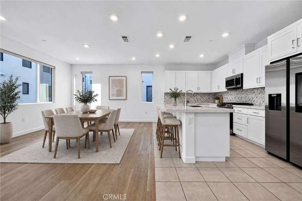 2131 Acara Circle Property Photo 18