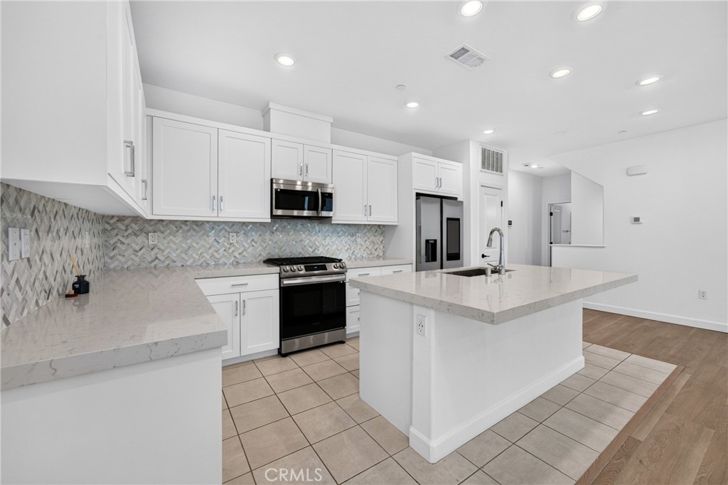 2131 Acara Circle Property Photo 20