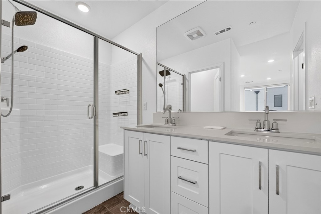 2131 Acara Circle Property Photo 33
