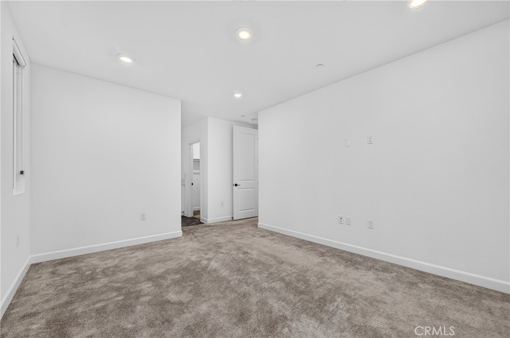 2131 Acara Circle Property Photo 36