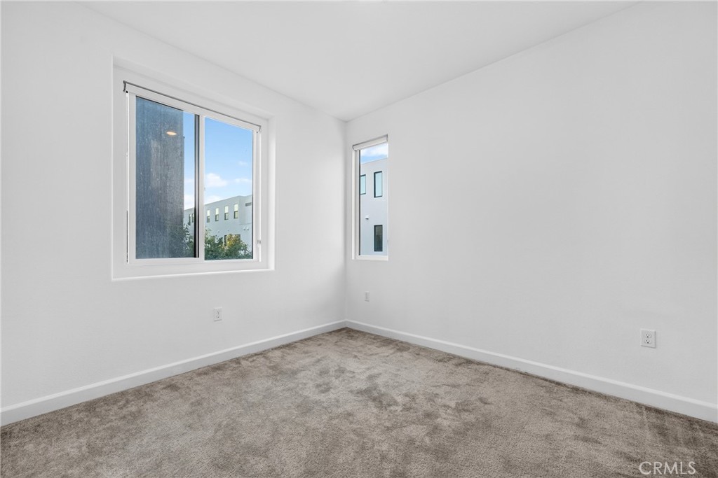 2131 Acara Circle Property Photo 43