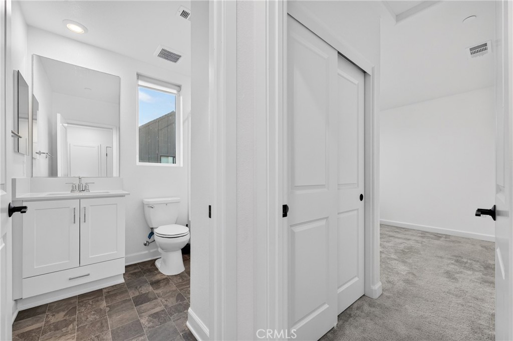 2131 Acara Circle Property Photo 44