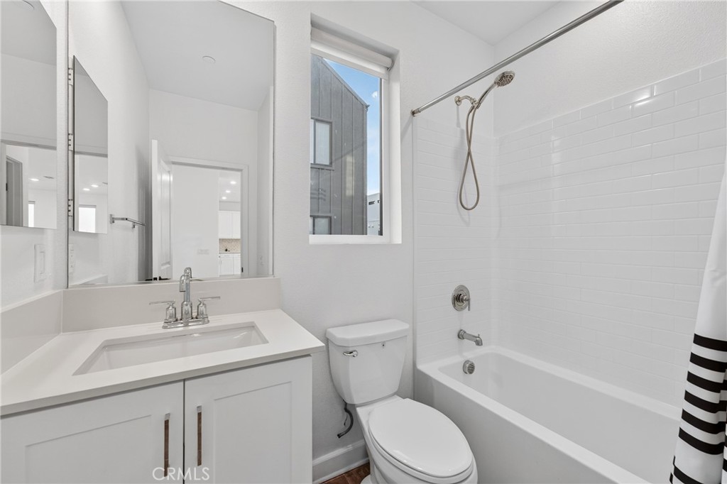 2131 Acara Circle Property Photo 45