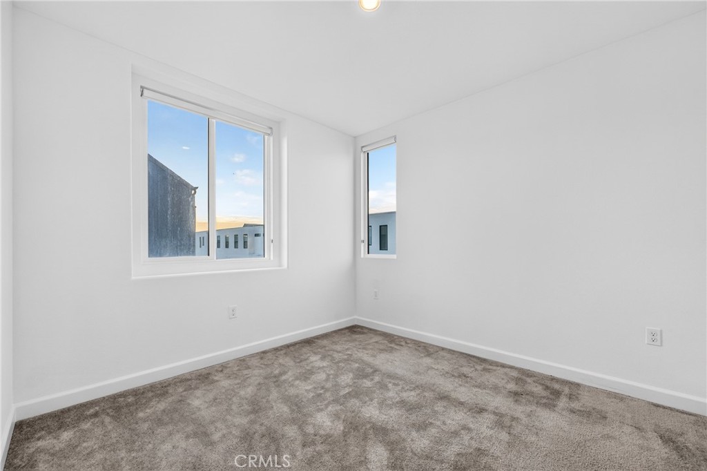 2131 Acara Circle Property Photo 46