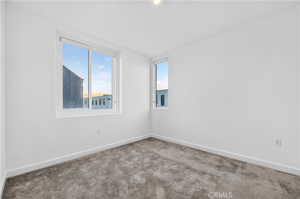 2131 Acara Circle Property Photo 46