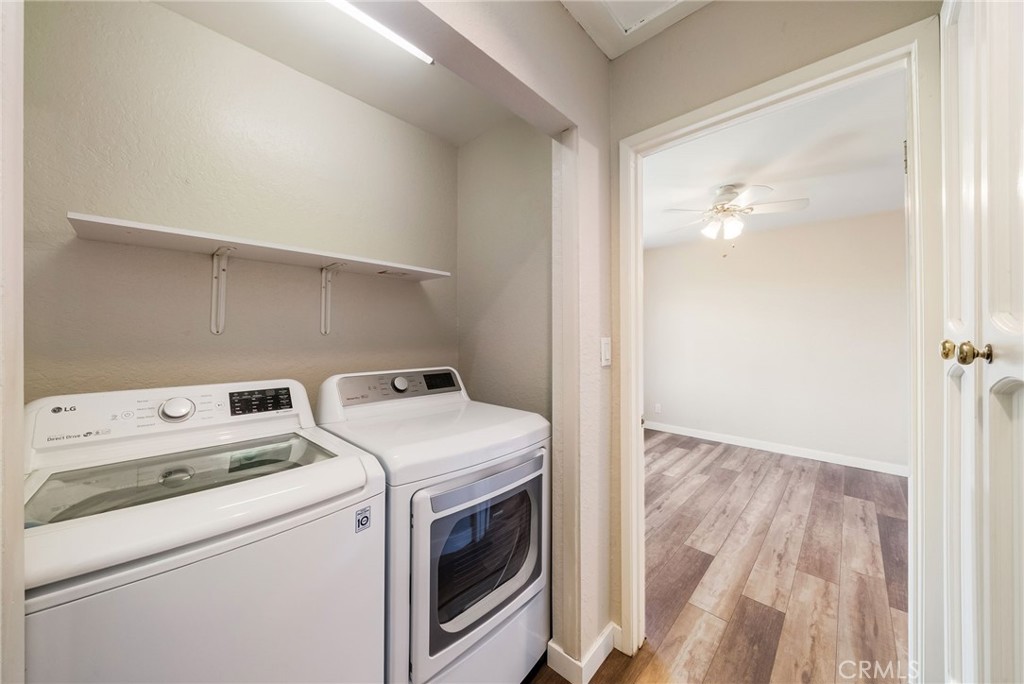 543 W Wilson 7 Property Photo 33