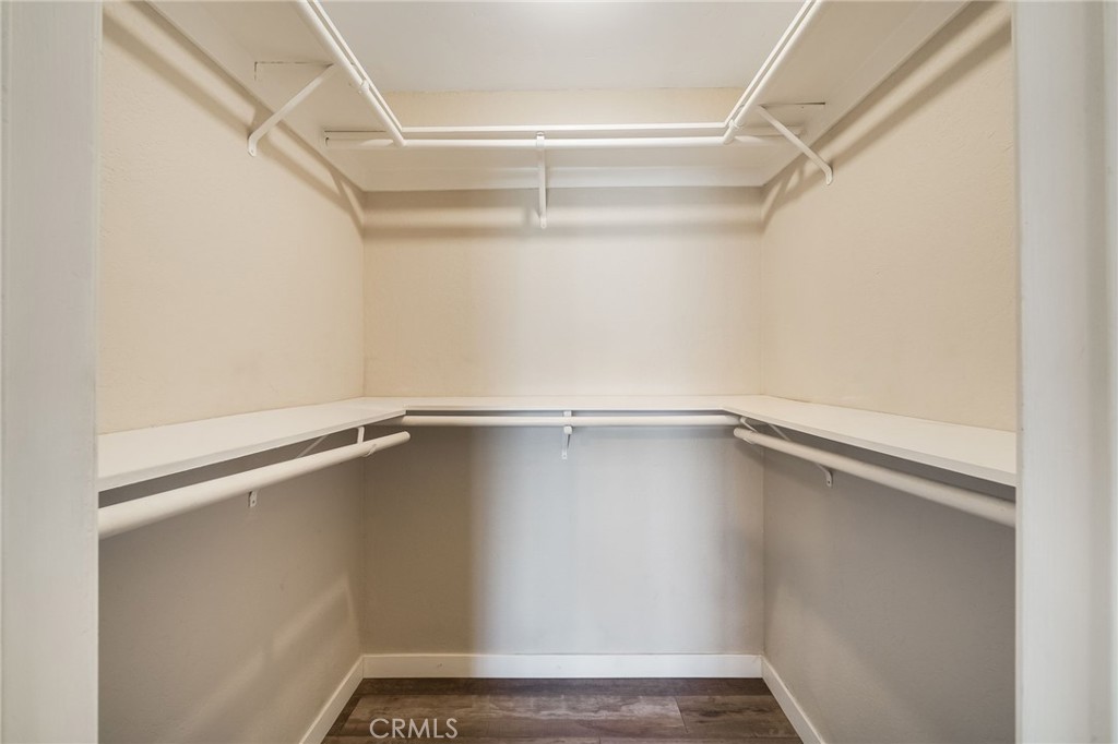 543 W Wilson 7 Property Photo 38