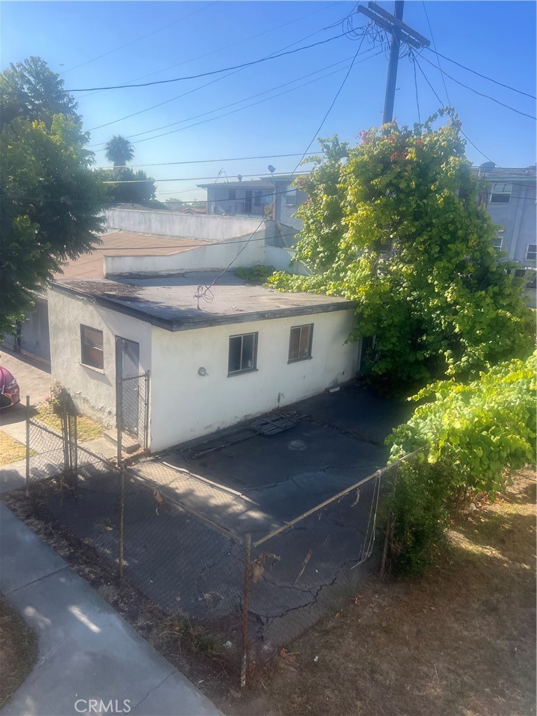 7606 1/4 Crenshaw Boulevard Property Photo 34