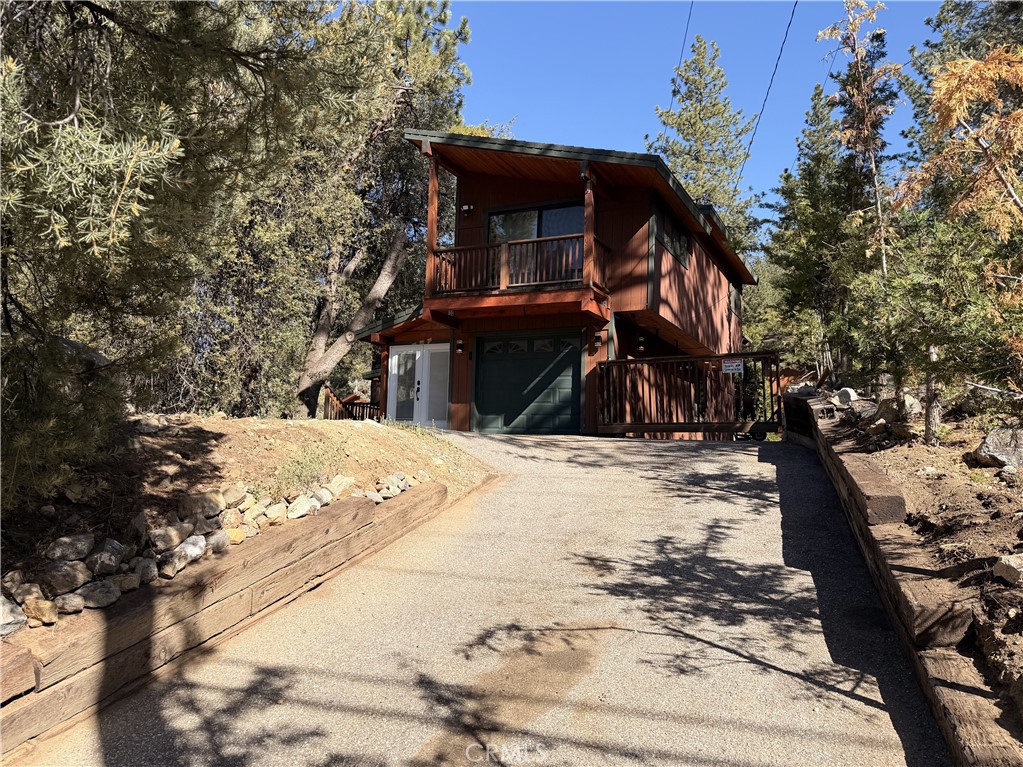 2208 Bernina Dr Property Photo 3