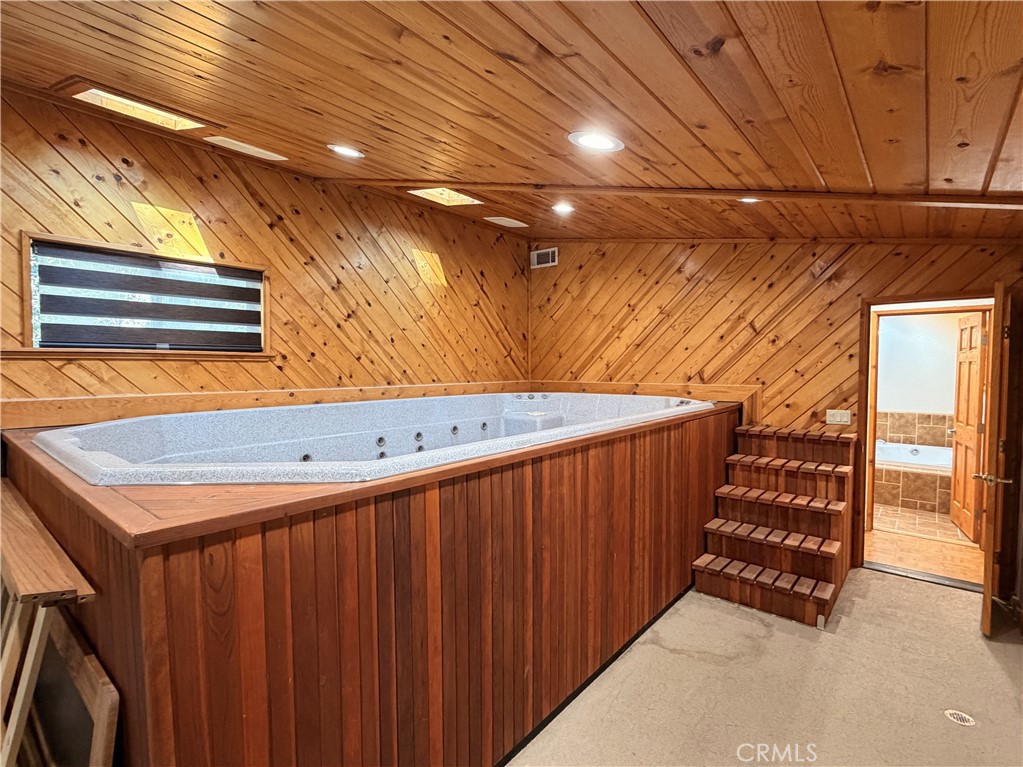2208 Bernina Dr Property Photo 29