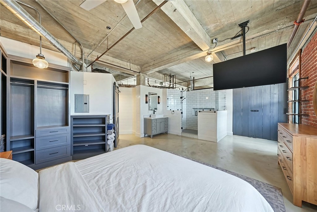 100 W 5th Street 7e Property Photo 6