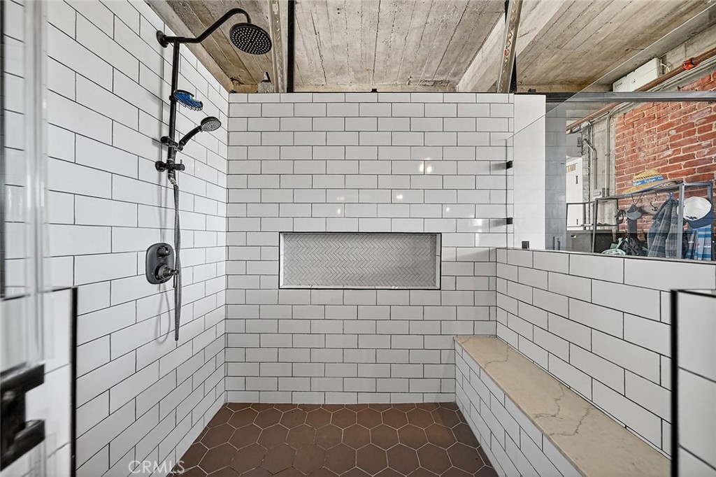 100 W 5th Street 7e Property Photo 8