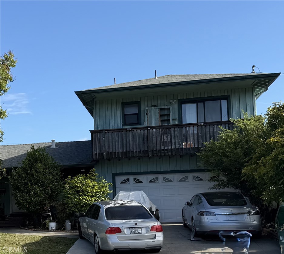 1435 Roosevelt Property Photo 1