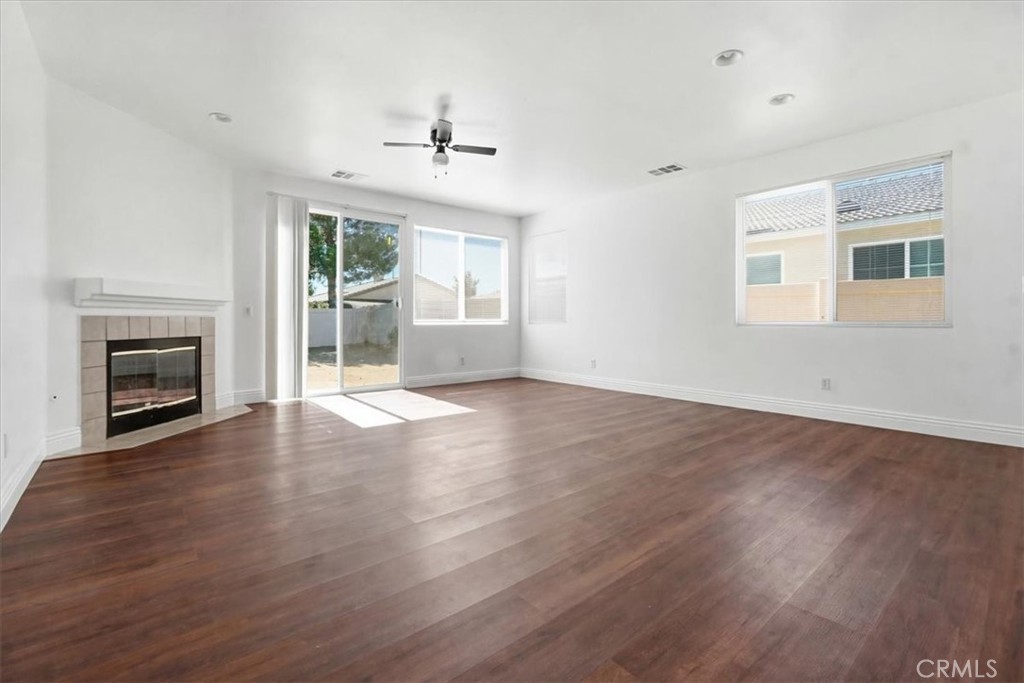 15763 Desert Rock Property Photo 5