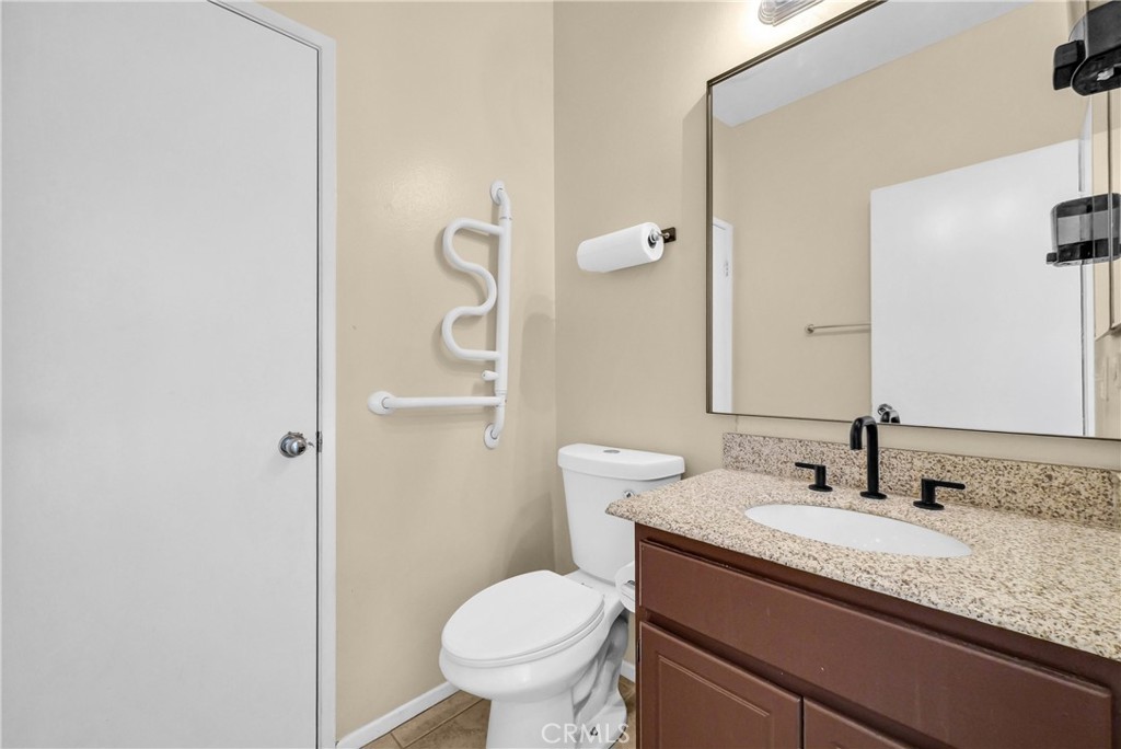 32859 Fairmont Property Photo 16