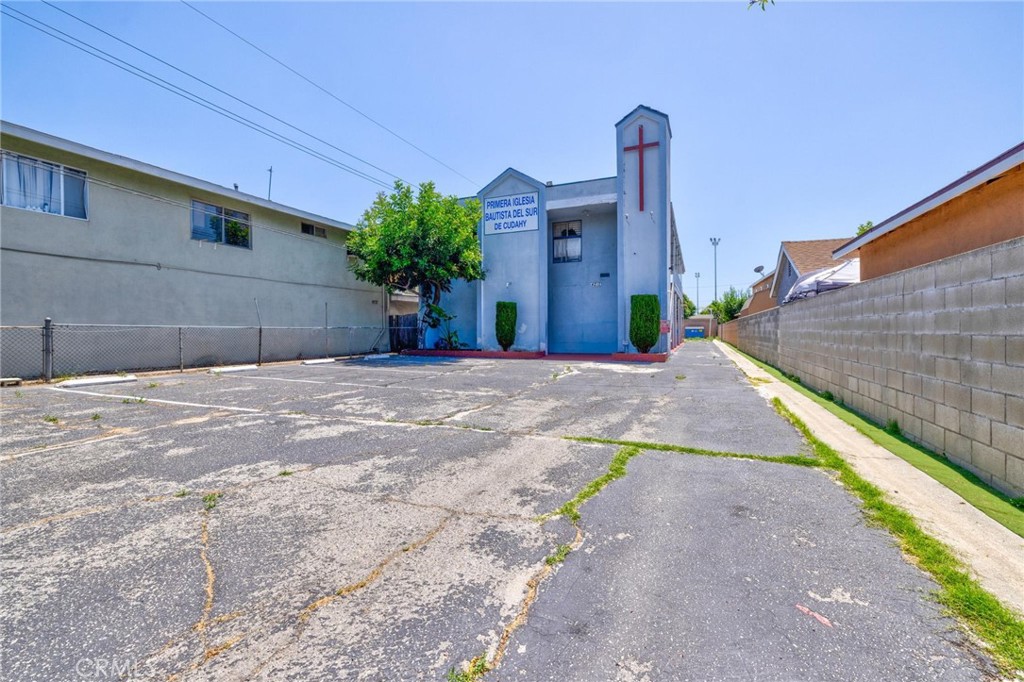 4212 Clara Property Photo 1