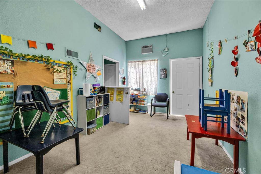 4212 Clara Property Photo 13