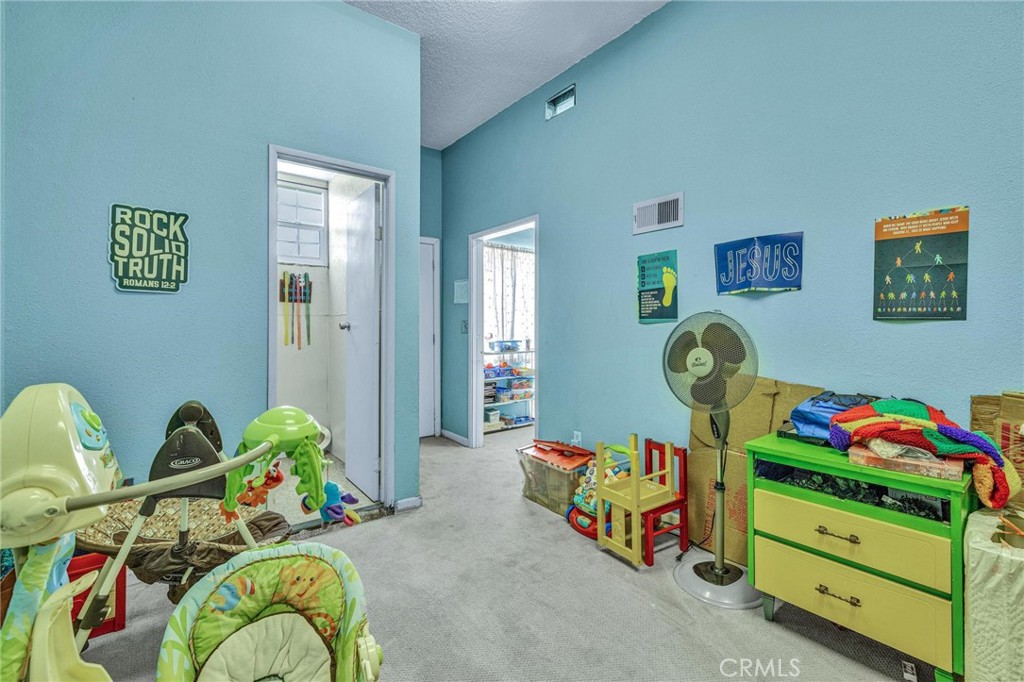 4212 Clara Property Photo 14