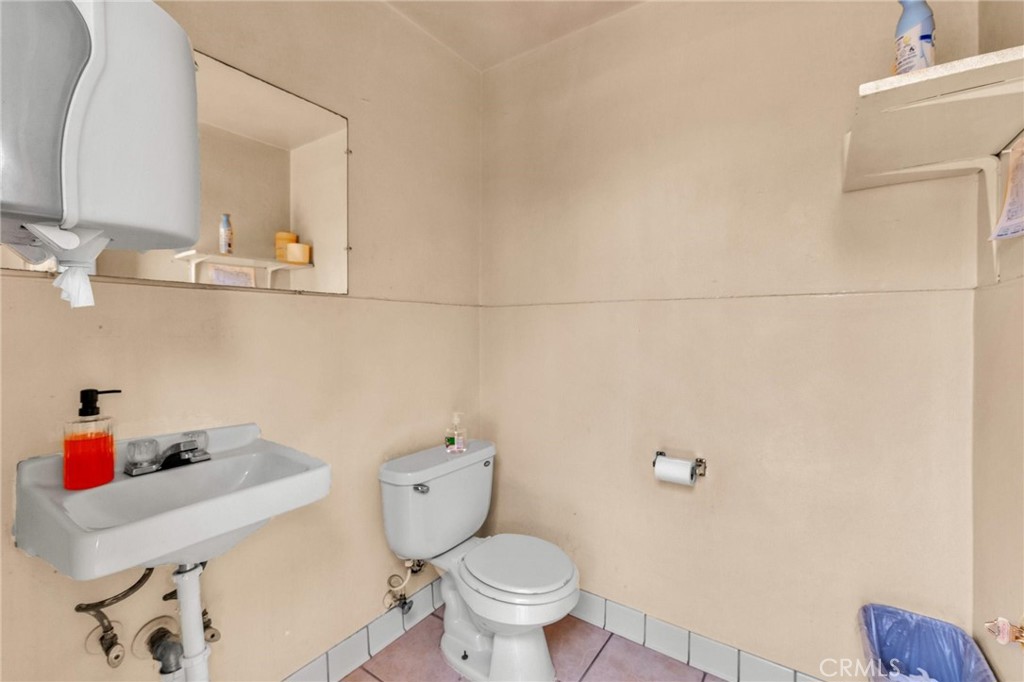 4212 Clara Property Photo 31