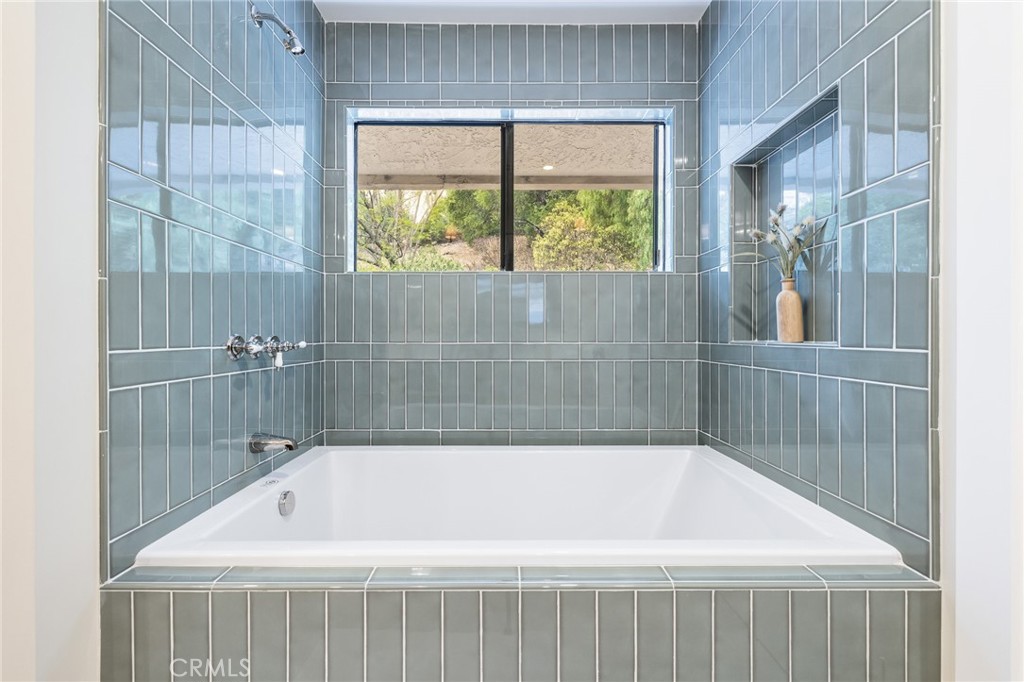 275 Fairview Road Property Photo 40