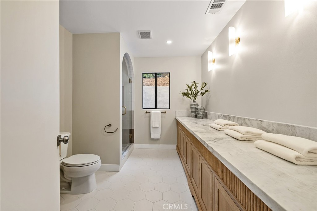 275 Fairview Road Property Photo 43