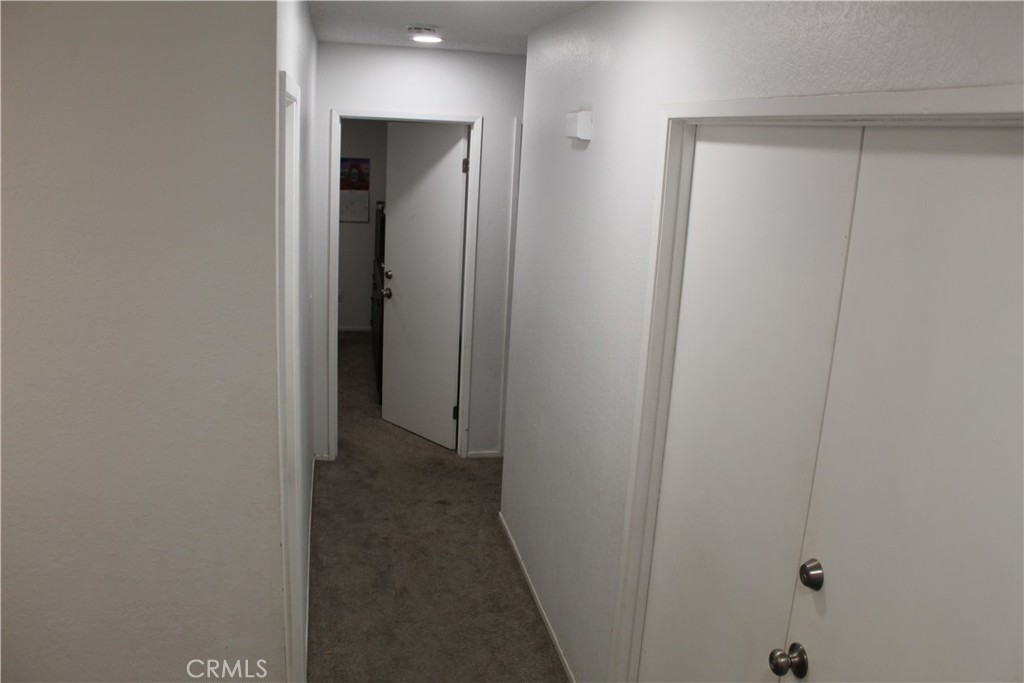 14158 Linnett Property Photo 7